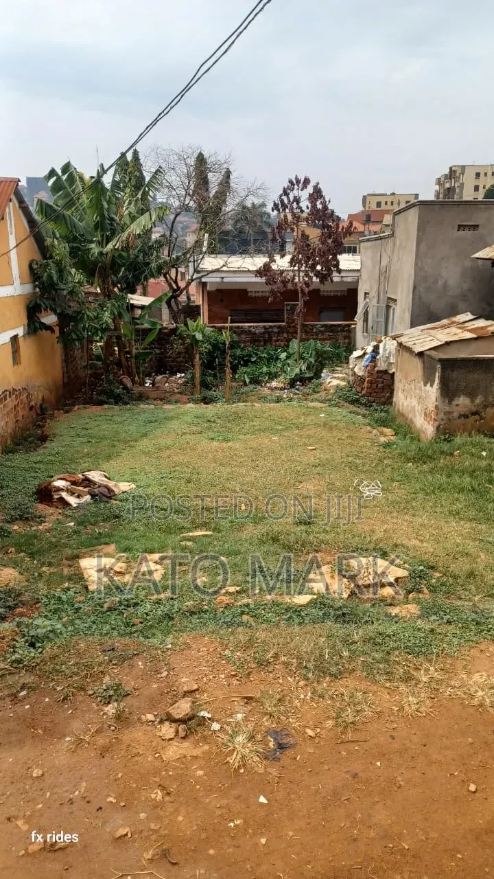 Prime Plot for Sale Located at Kampala Kyisasi in Central Division