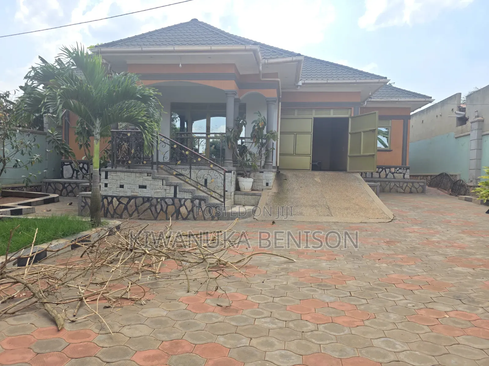 3bdrm House in Nabbingi, Central Division for sale in Central Division