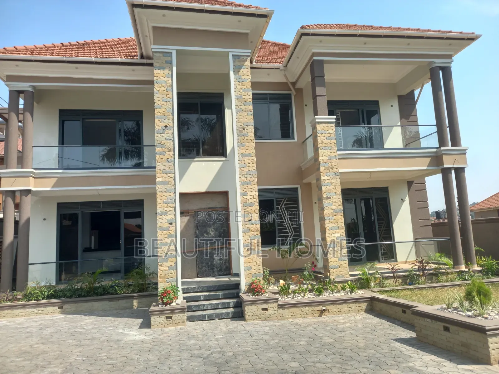 Furnished 6bdrm Mansion in Najjera Kings Estate, Central Division in Central Division