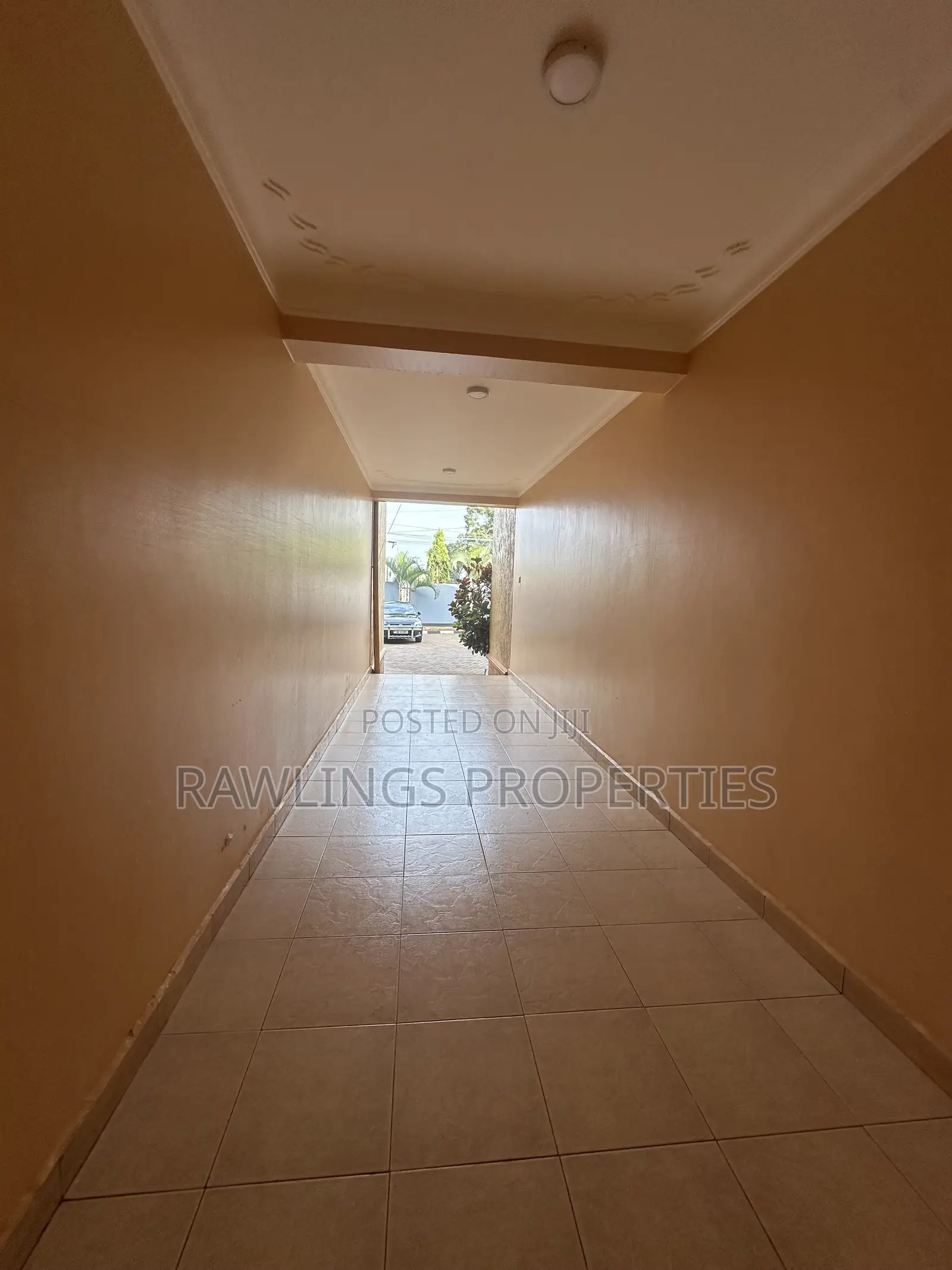3bdrm Apartment in Munyonyo, Makindye for rent in Makindye