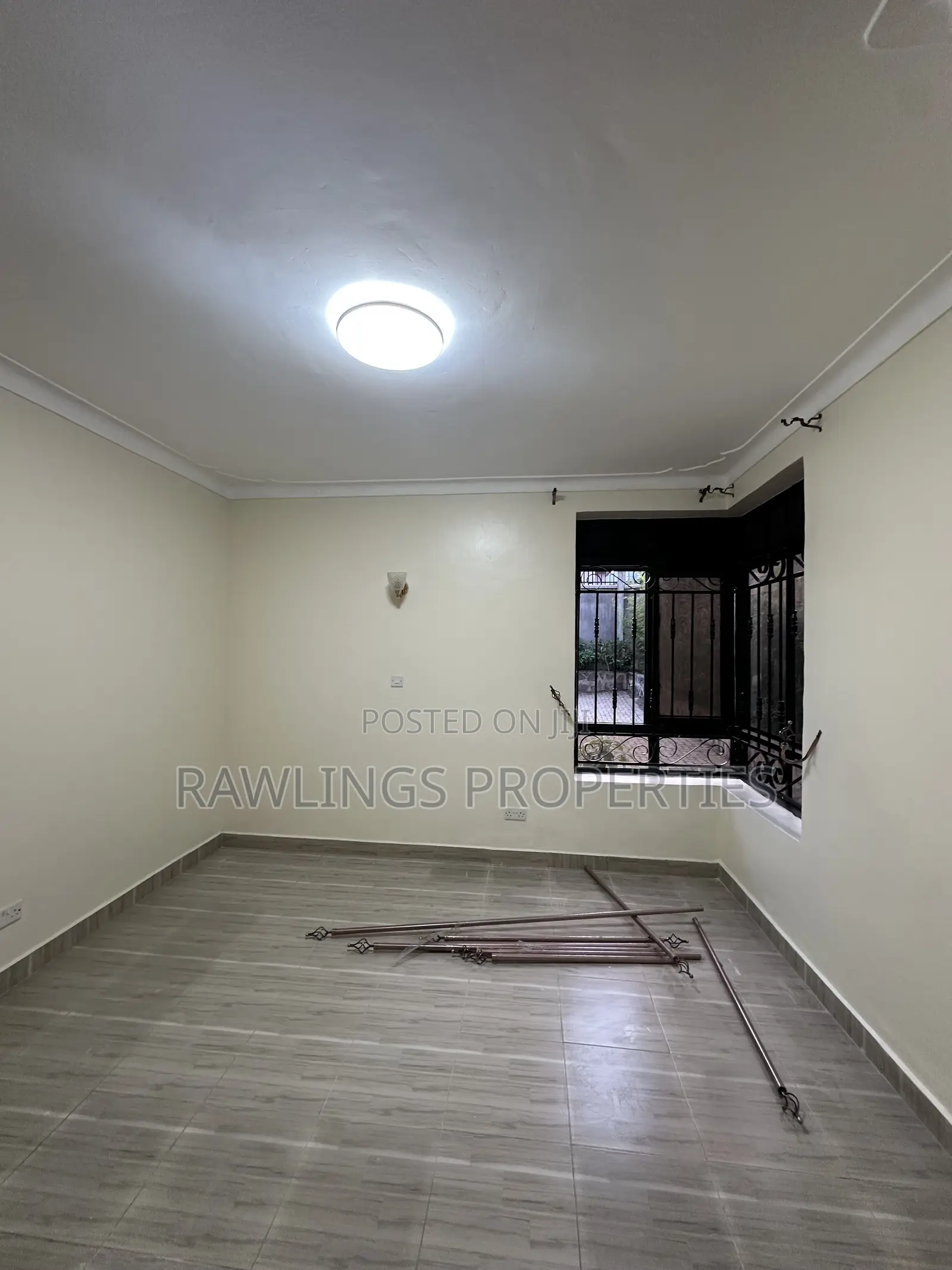 3bdrm Apartment in Muyenga, Makindye for rent in Makindye