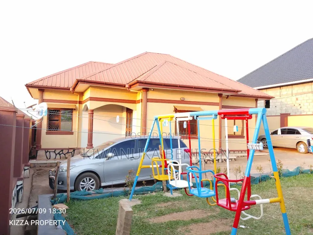 3bdrm House in Buloba, Central Division for sale in Central Division