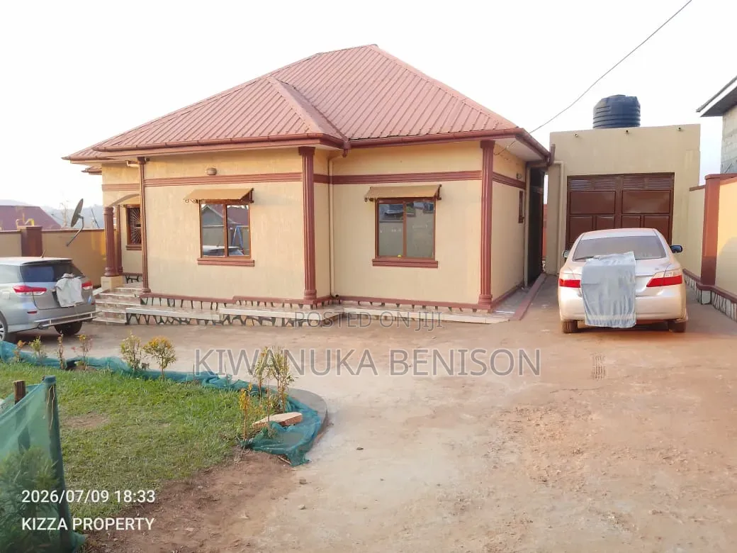 3bdrm House in Buloba, Central Division for sale in Central Division