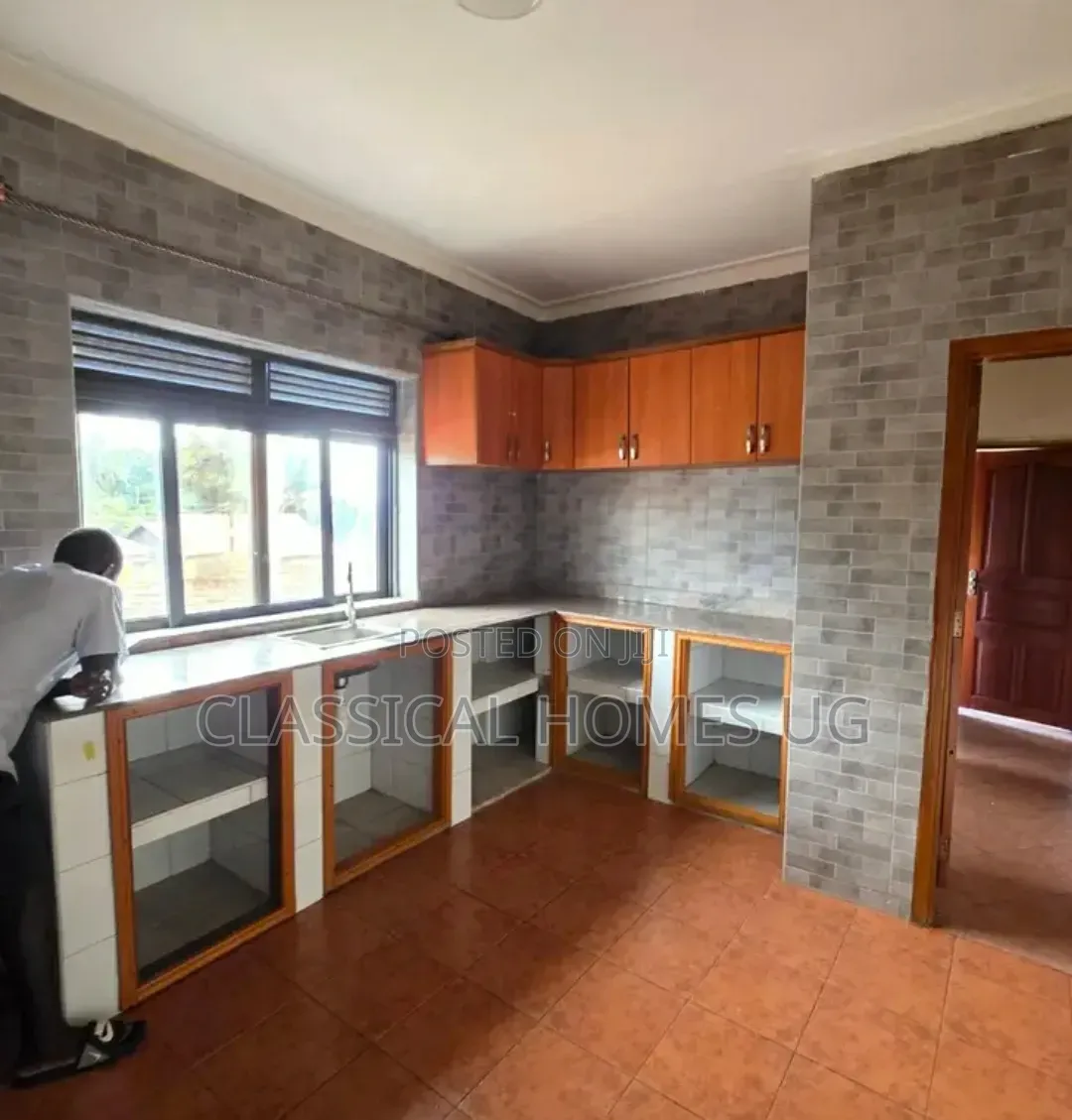 2bdrm Apartment in Bugolobi, Central Division for rent in Central Division