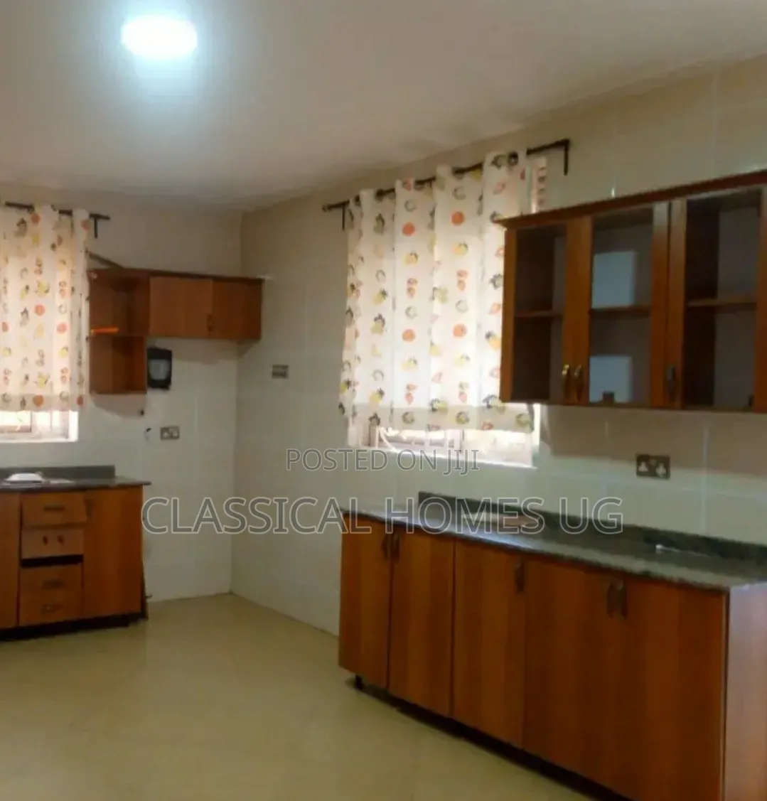 5bdrm Duplex in Munyonyo, Central Division for rent in Central Division