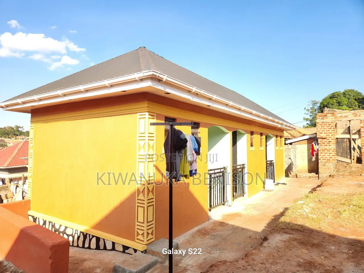 4bdrm Apartment in Bulenga, Central Division for sale in Central Division