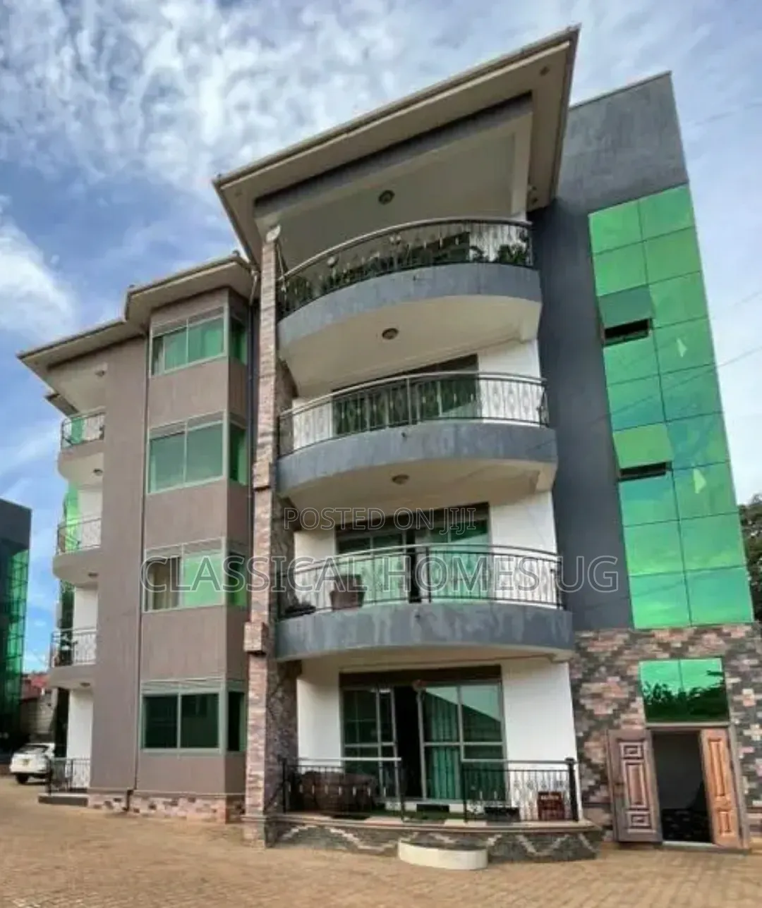 3bdrm Apartment in Lubowa Entebbe Road, Central Division for rent in Central Division