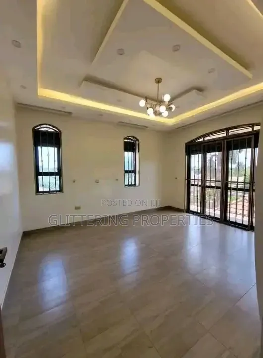 5bdrm Duplex in Ntinda, Central Division for rent in Central Division