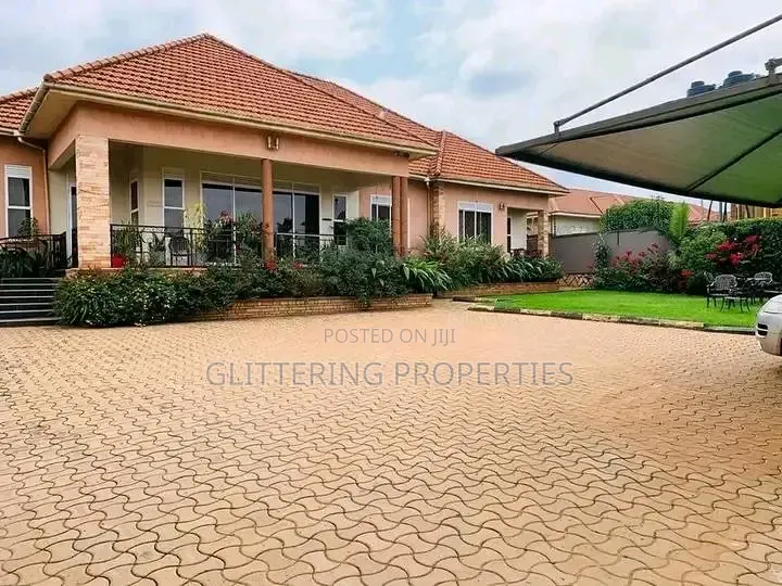3bdrm Bungalow in Kitende, Central Division for rent in Central Division