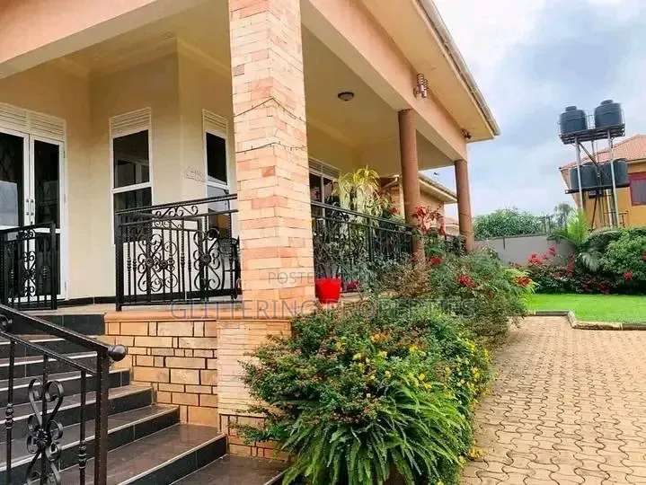 3bdrm Bungalow in Kitende, Central Division for rent in Central Division