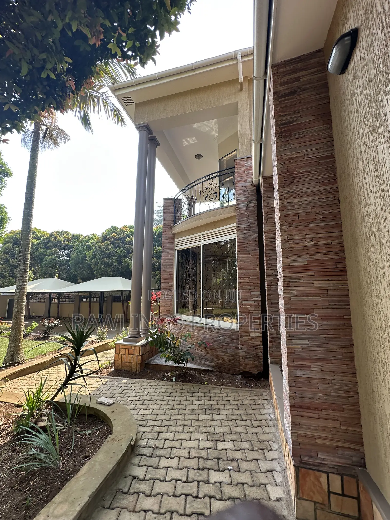 4bdrm House in Munyonyo, Makindye for sale in Makindye