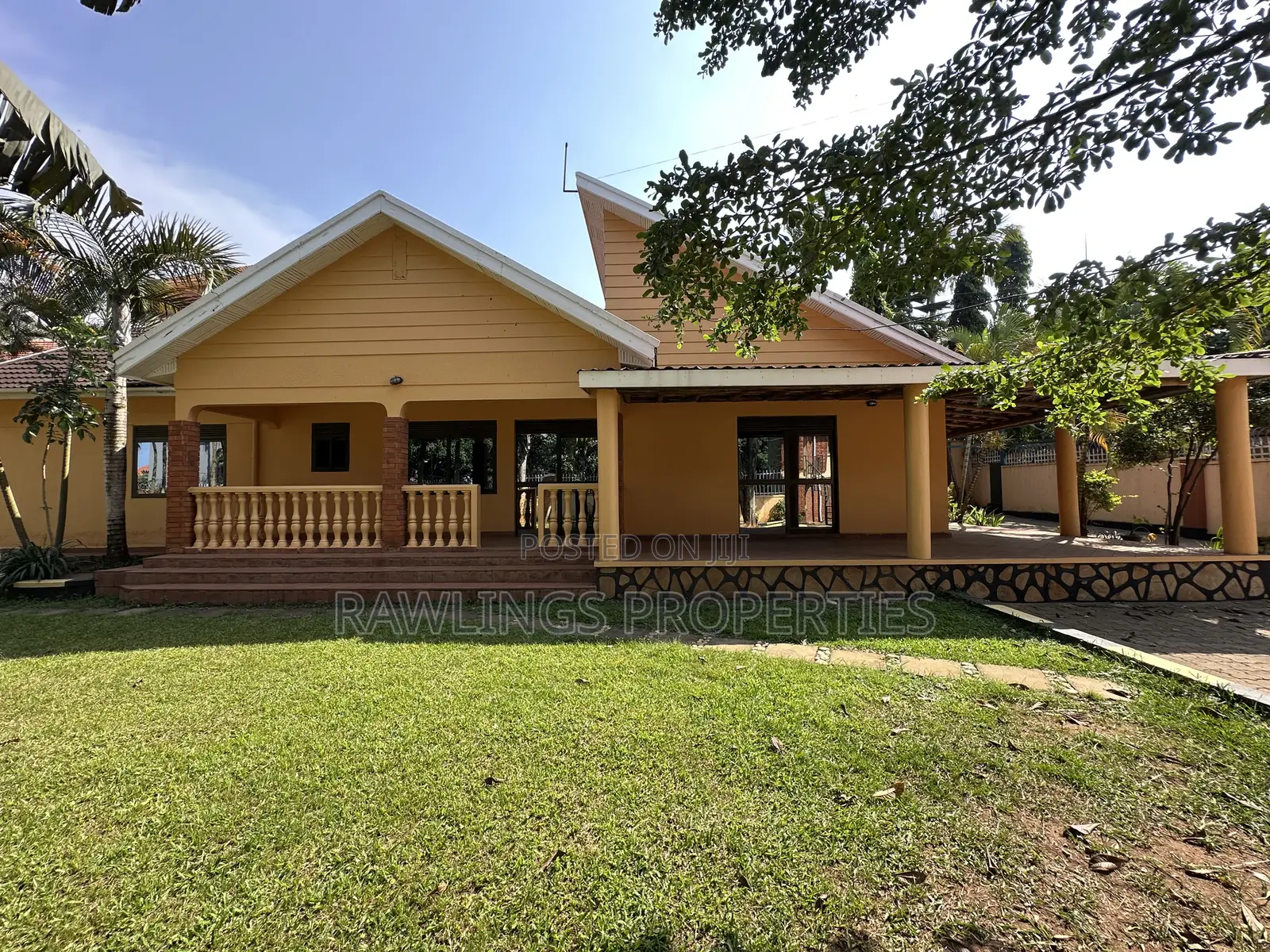 3bdrm Bungalow in Munyonyo, Makindye for rent in Makindye