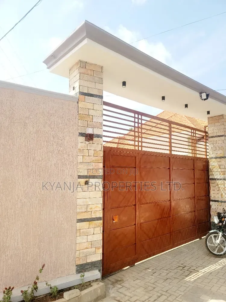 4bdrm Bungalow in Kira Bulindo for sale in Kira