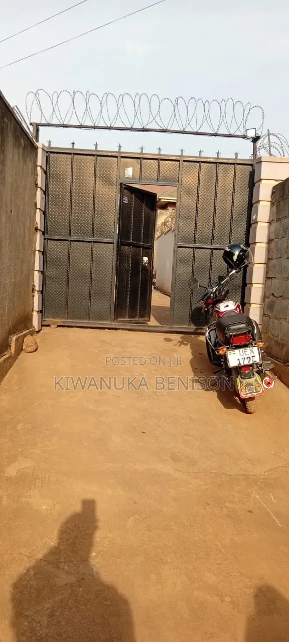 1bdrm Apartment in Namungoona, Central Division for sale in Central Division