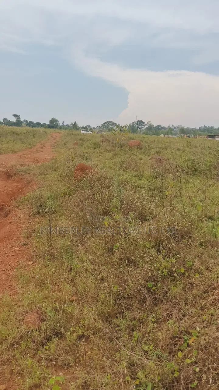 Estate Plots for Sale – Entebbe Road Ngongolo in Division A