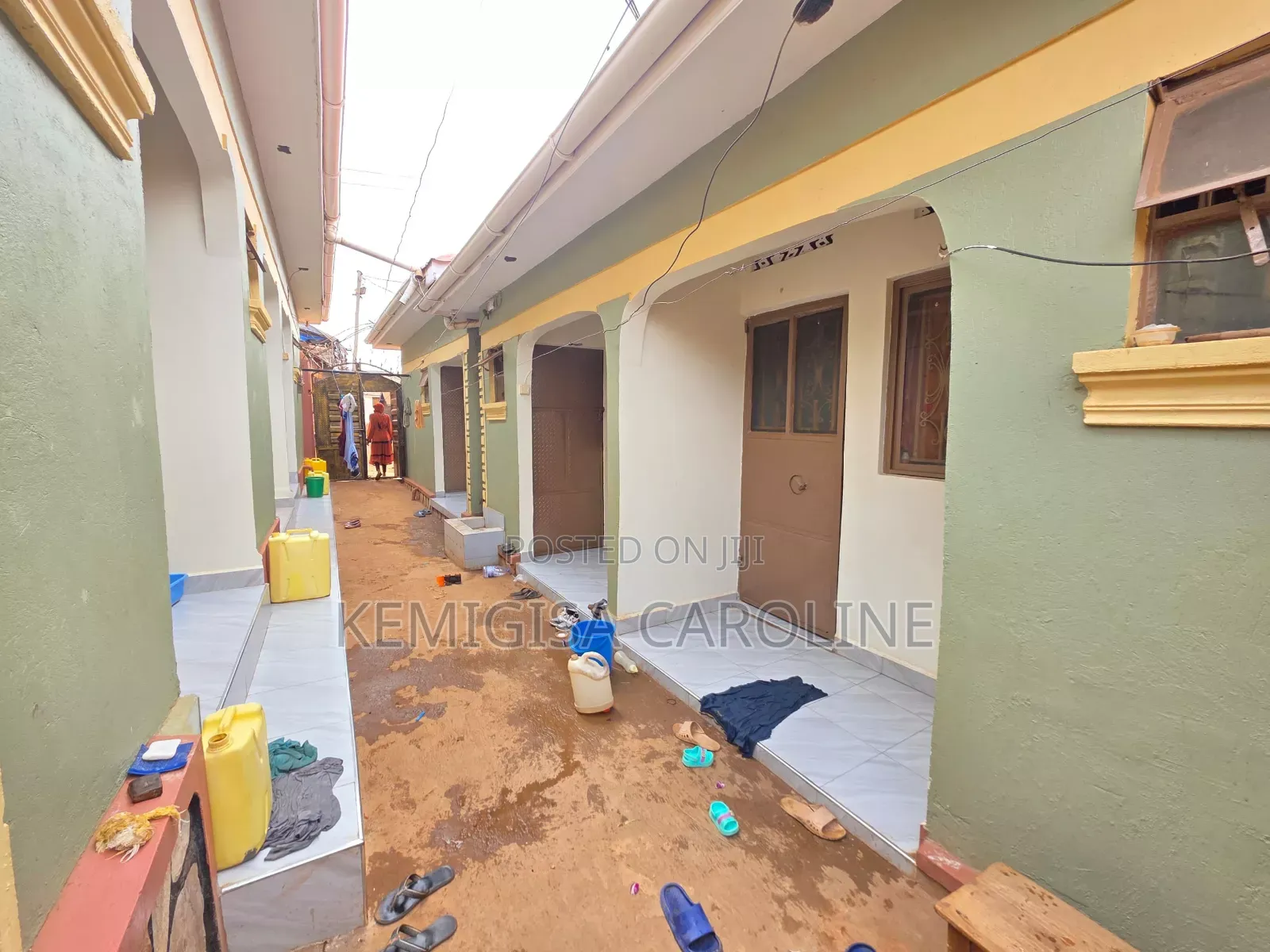 1bdrm Block of Flats in Bujjuuko, Wakiso / Wakiso for sale in Wakiso / Wakiso