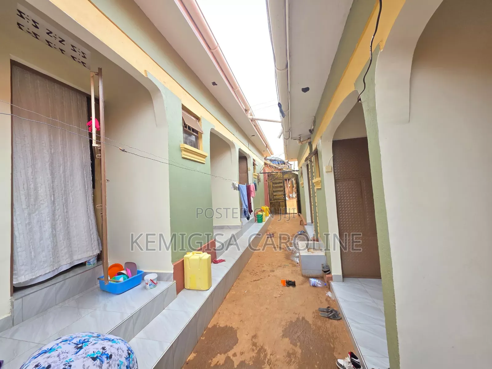 1bdrm Block of Flats in Bujjuuko, Wakiso / Wakiso for sale in Wakiso / Wakiso