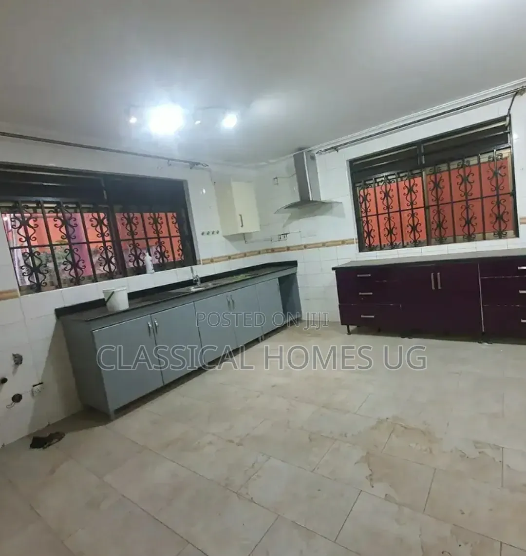 5bdrm Duplex in Naalya, Central Division for rent in Central Division