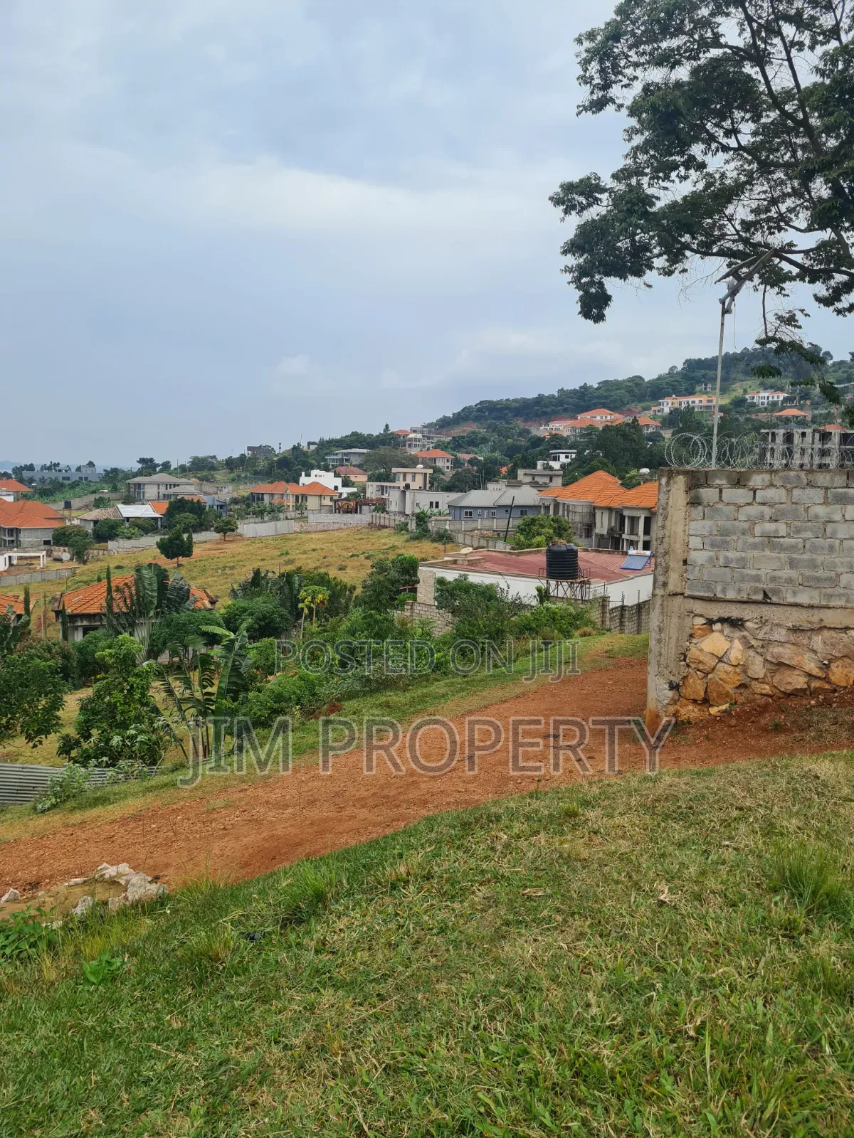 Title for Sale at Kabuuma Kigo 100x100 in Central Division