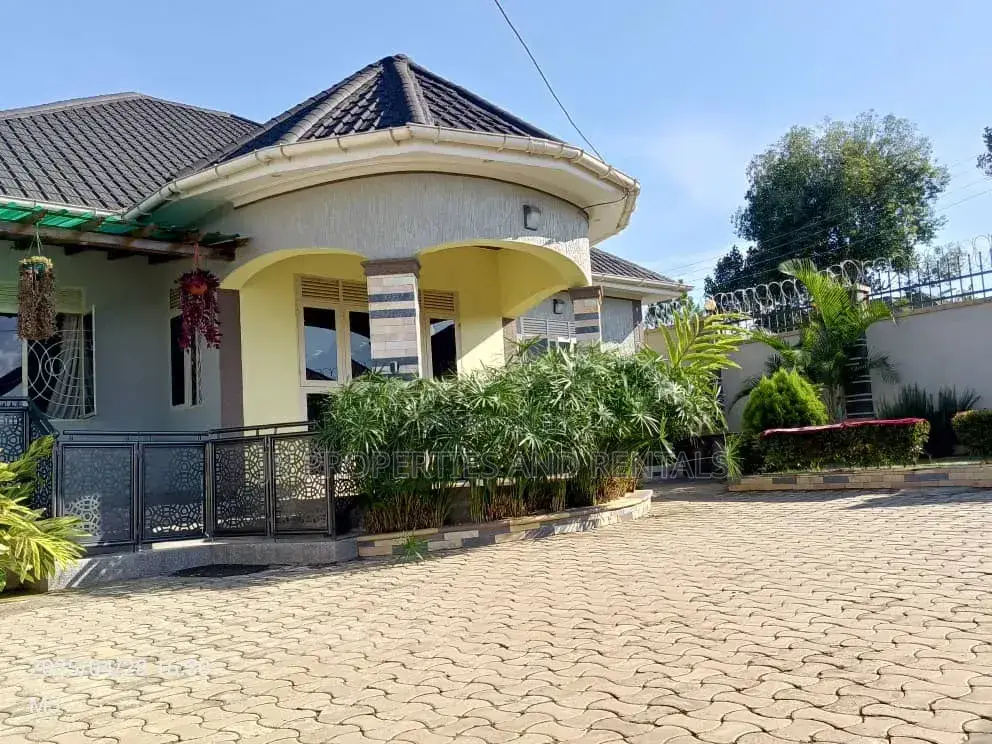 Furnished 4bdrm House in Home House On Sale, Wakiso / Wakiso for sale in Wakiso / Wakiso