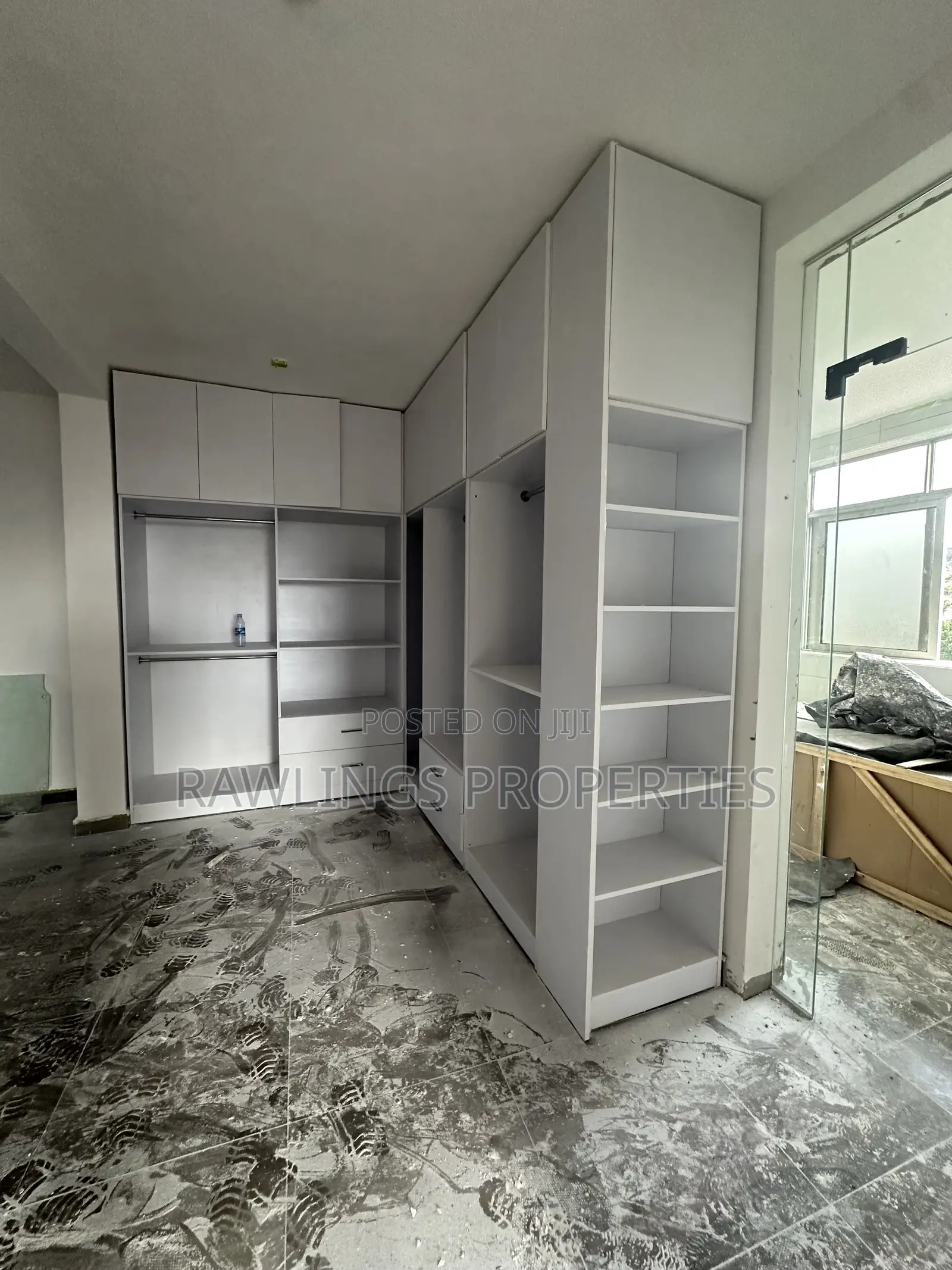 3bdrm Penthouse in Buziga, Makindye for rent in Makindye