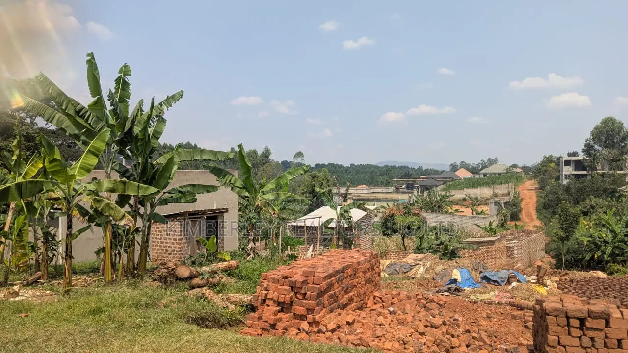 Plot for Sale – Matugga Kavule Town in Division A