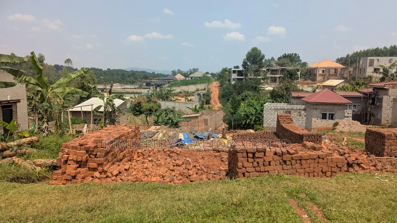 Plot for Sale – Matugga Kavule Town in Division A