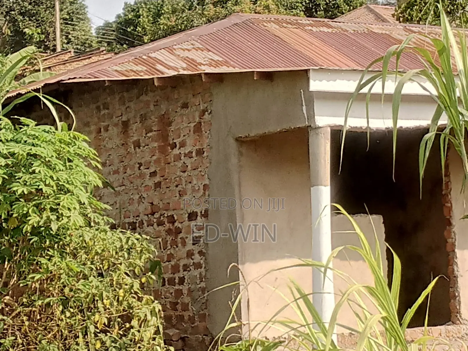 87 Decimals in Kawempe in Kawempe