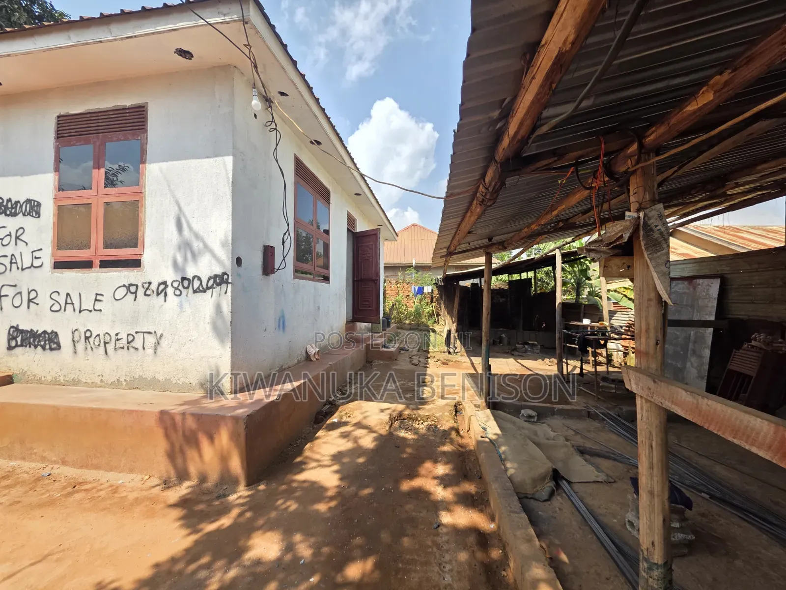 3bdrm House in Buloba, Central Division for sale in Central Division