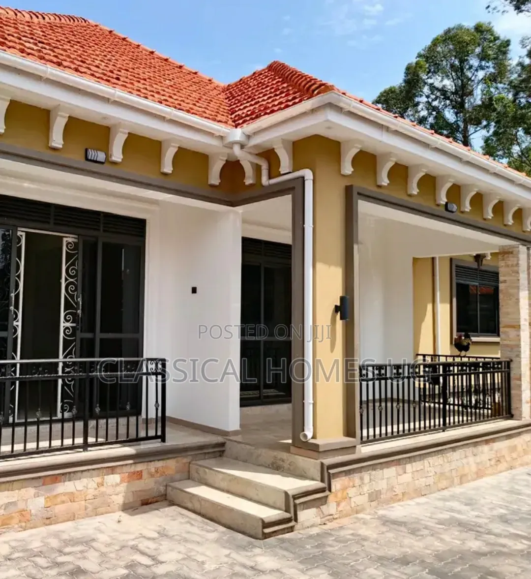 4bdrm Bungalow in Akright Bwebajja, Central Division for rent in Central Division