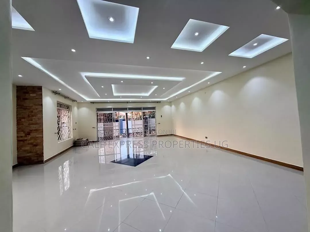 5bdrm Bungalow in Bunga Estate, Central Division for rent in Central Division