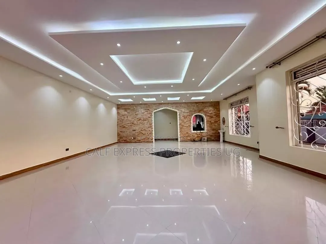 5bdrm Bungalow in Bunga Estate, Central Division for rent in Central Division