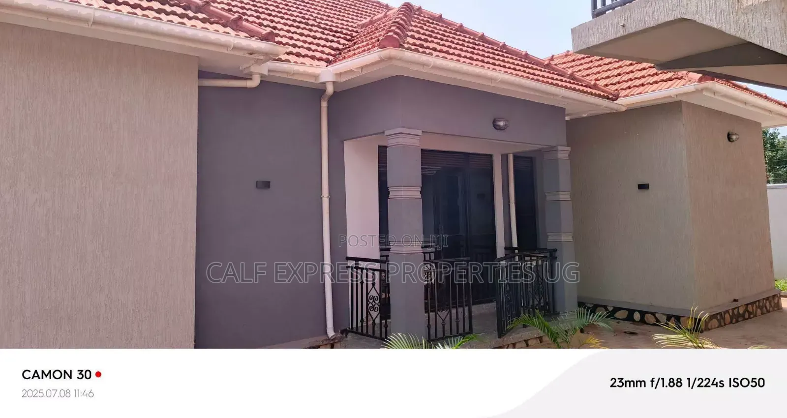 5bdrm Bungalow in Gabba Estate, Central Division for rent in Central Division