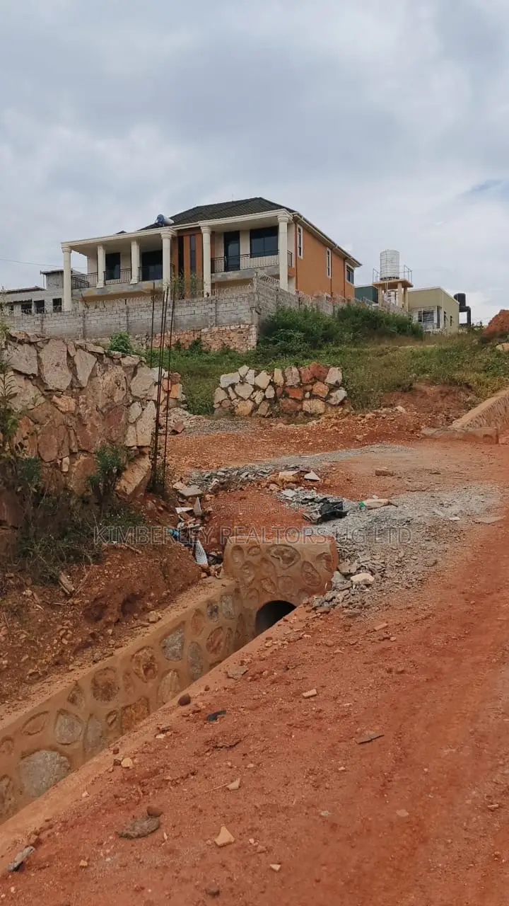 Land for Sale – Kira Kitikifumba Estate in Kira