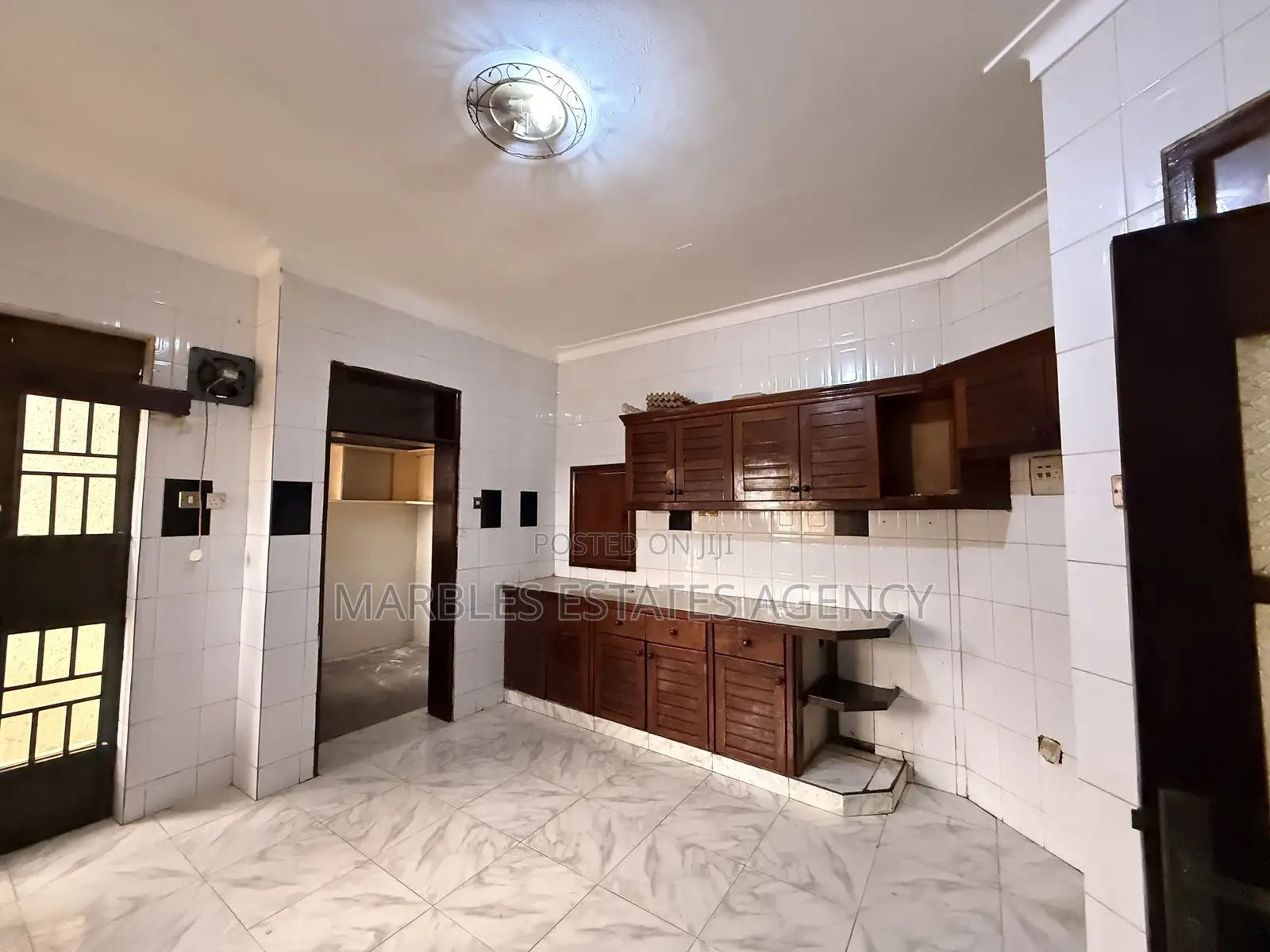 6bdrm House in Ggaba, Central Division for rent in Central Division
