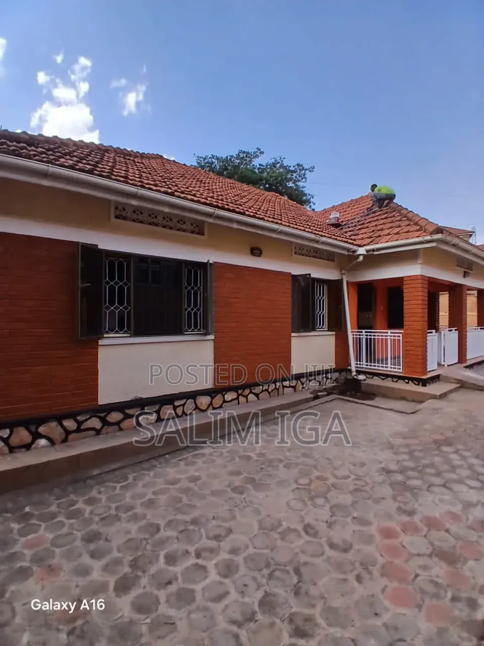 4bdrm Bungalow in Kololo Property, Central Division for rent in Central Division