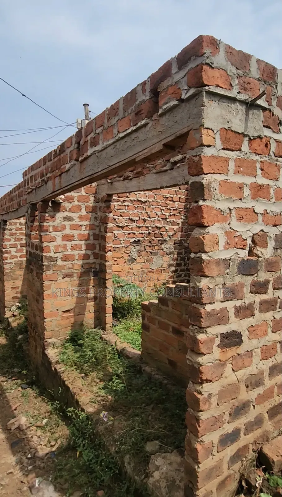 1bdrm Room & Parlour in Nansana Estate, Nabweru for Sale in Nabweru
