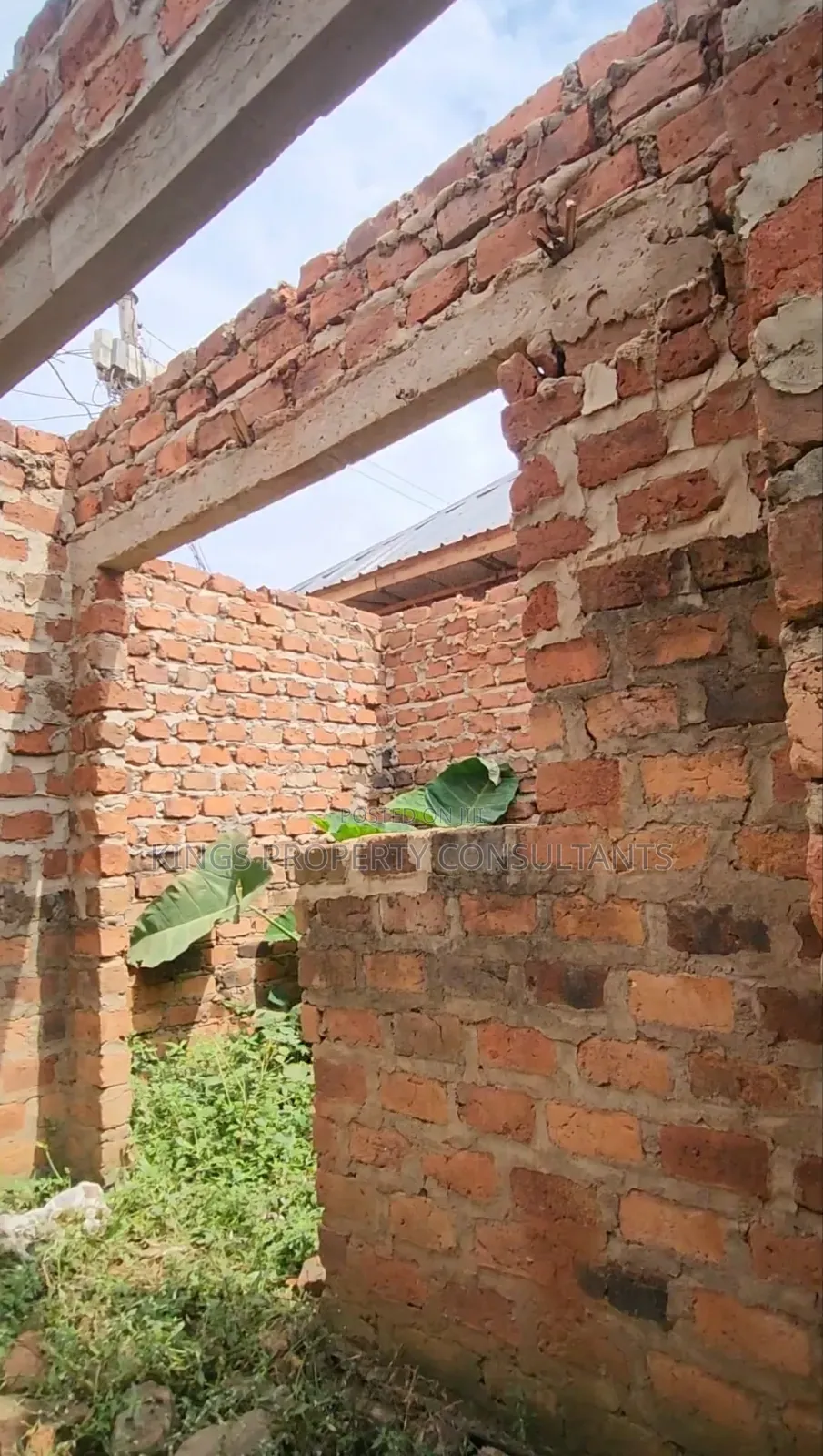 1bdrm Room & Parlour in Nansana Estate, Nabweru for Sale in Nabweru