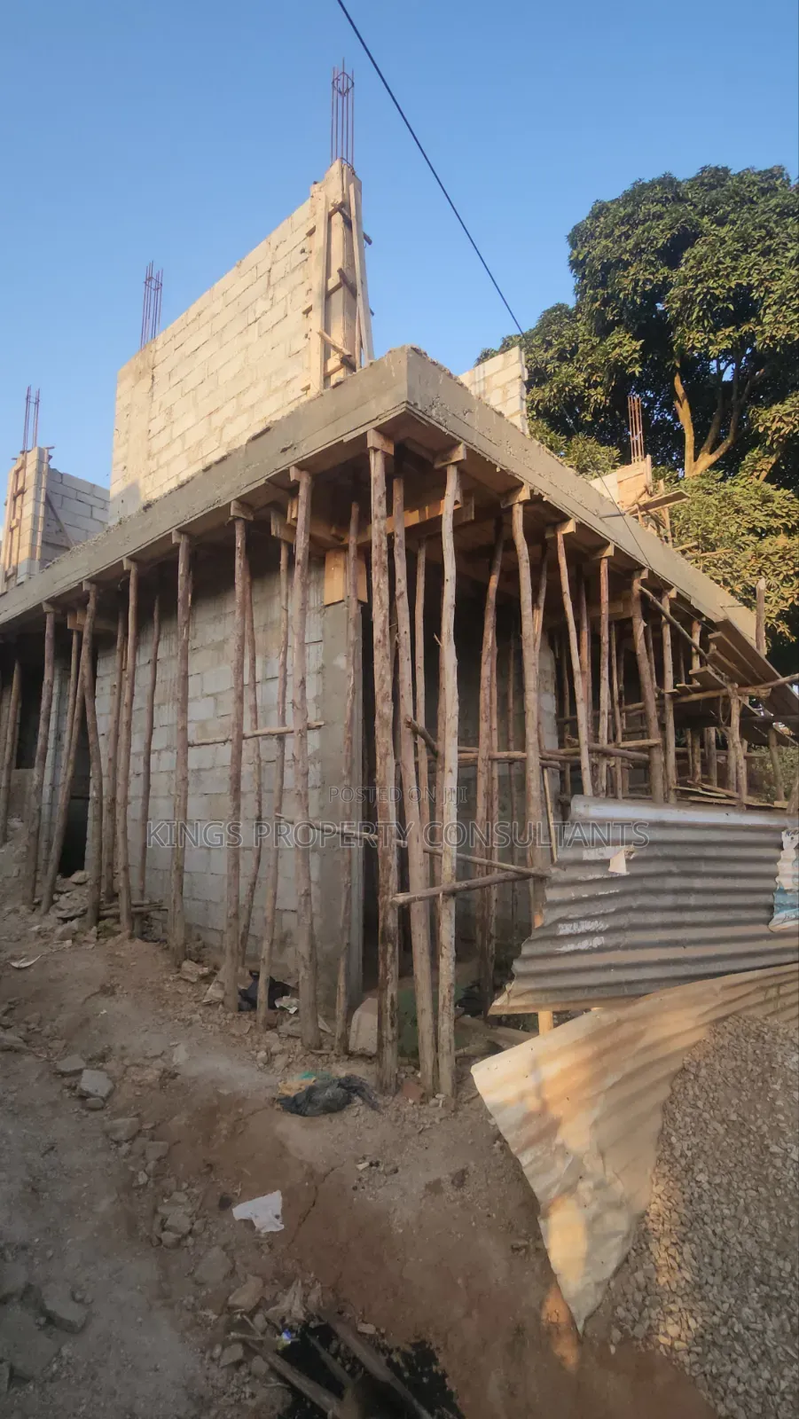 Flat Commercial Building on Sale Uncompleted Located in Nansana in Wakiso / Wakiso