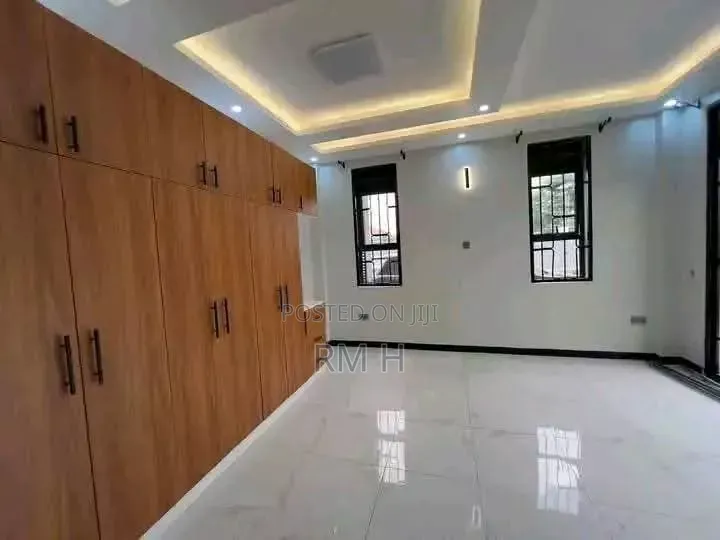 3bdrm Apartment in Bukoto, Central Division for rent in Central Division