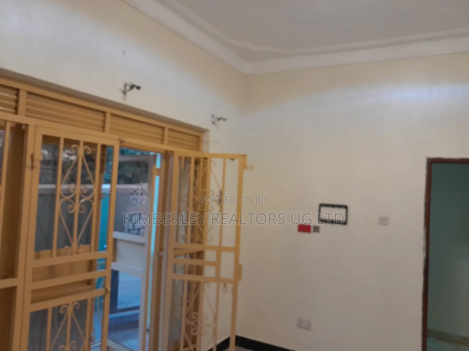 3bdrm Bungalow in Kira for sale in Kira