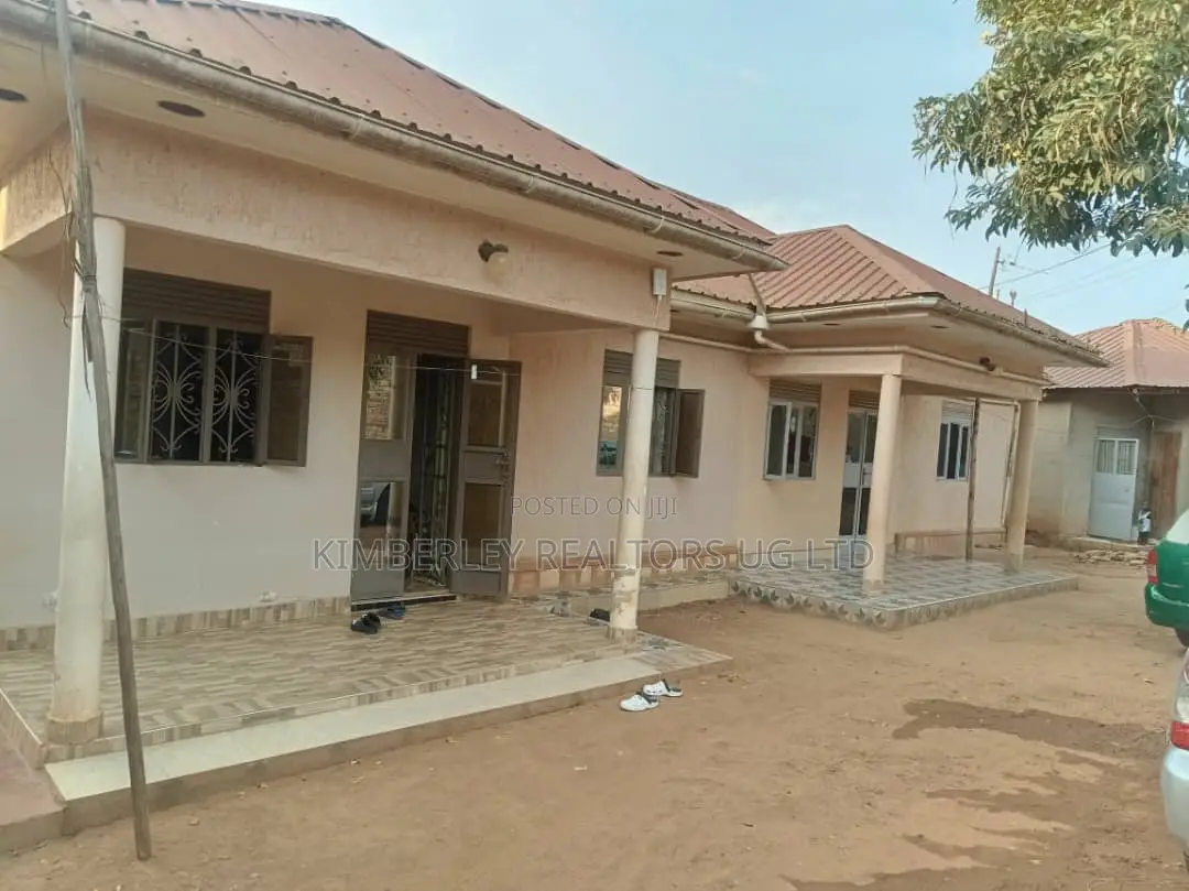 2bdrm Duplex in Mukono TC for sale in Mukono TC