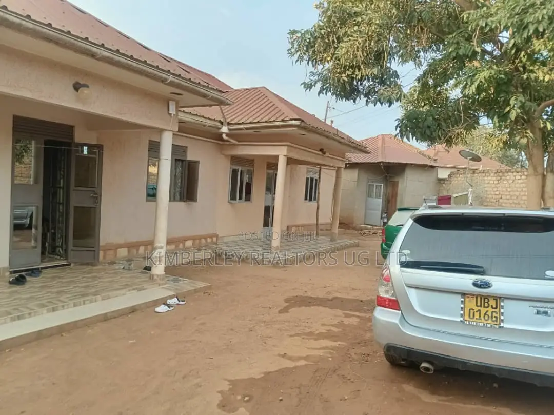 2bdrm Duplex in Mukono TC for sale in Mukono TC