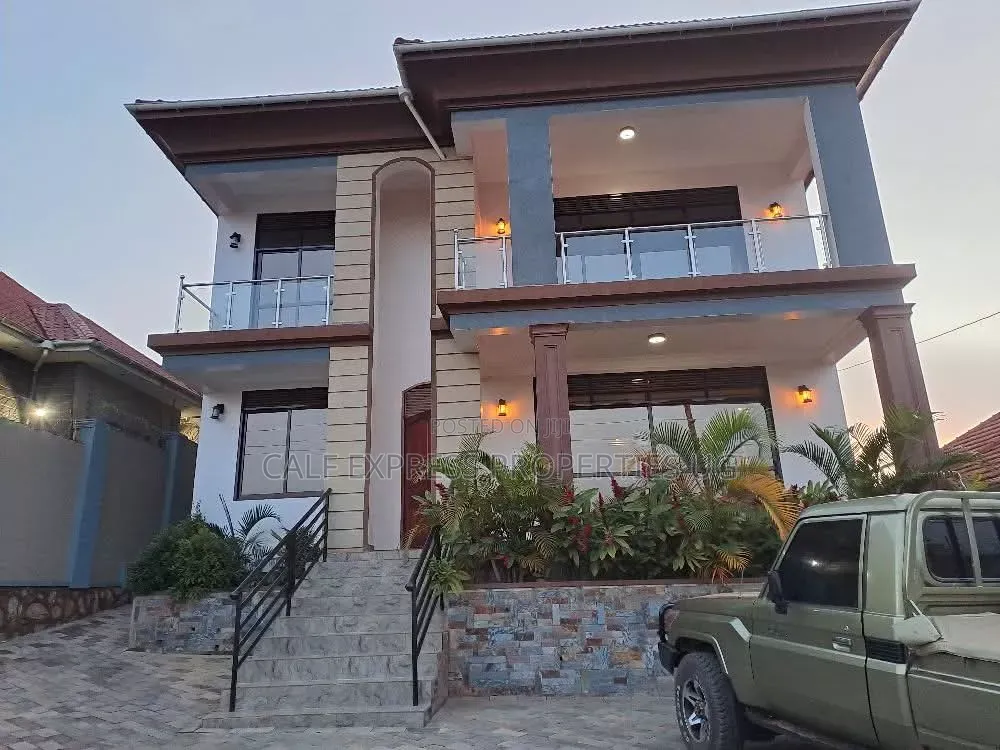 4bdrm Duplex in Buziga Estate, Central Division for rent in Central Division
