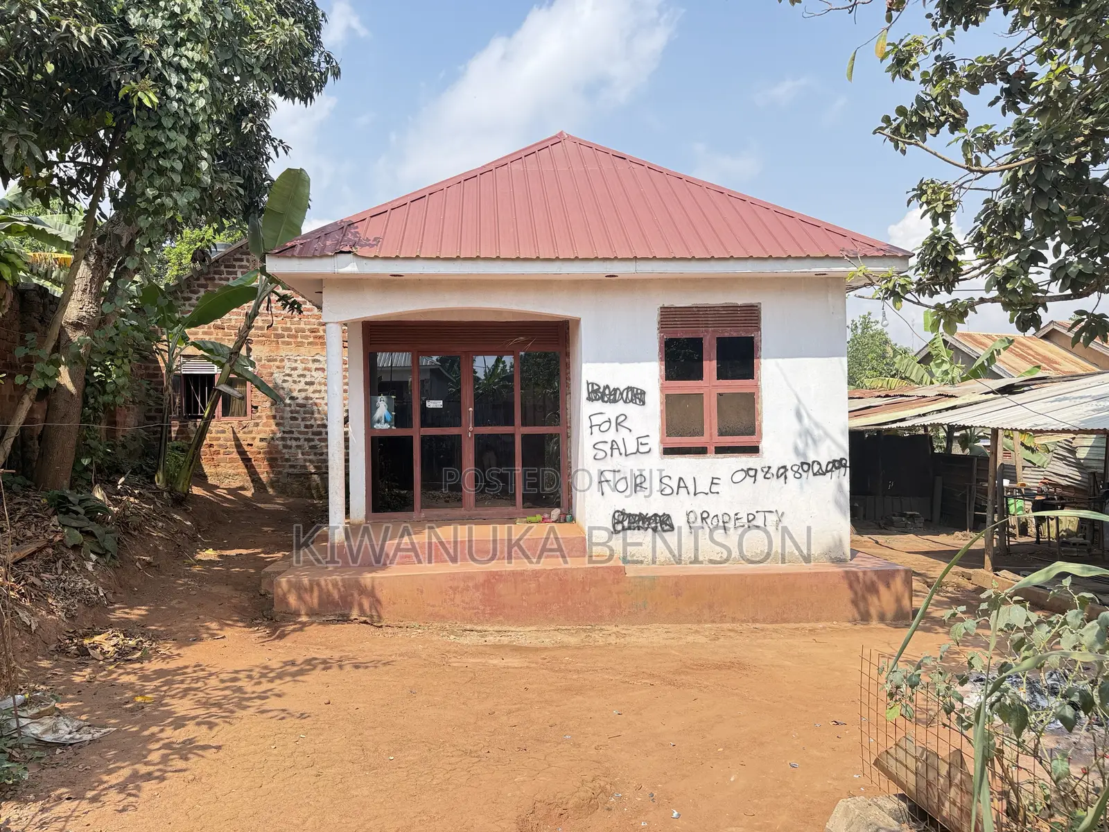 3bdrm House in Buloba, Central Division for sale in Central Division