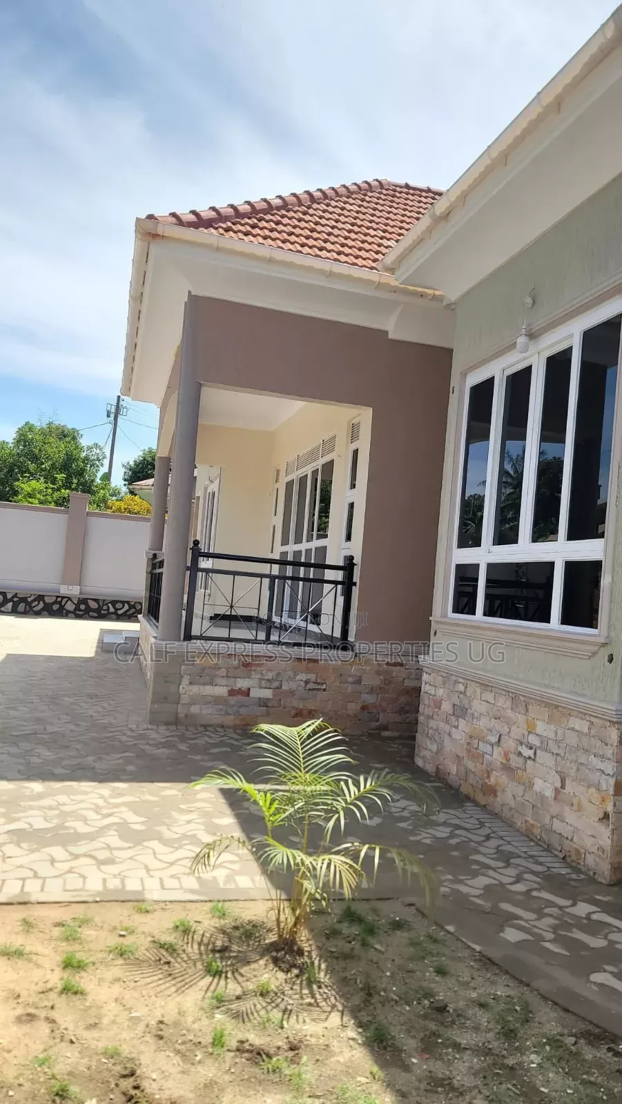 4bdrm Bungalow in Buziga, Central Division for rent in Central Division
