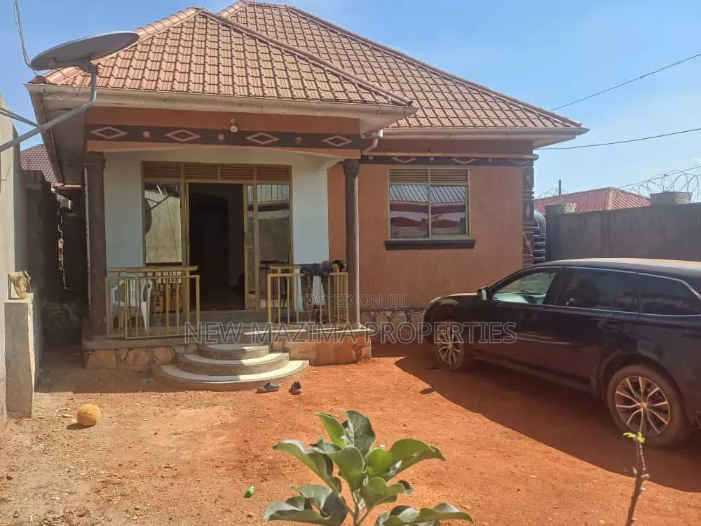 2bdrm House in Busabaala, Central Division for sale in Central Division