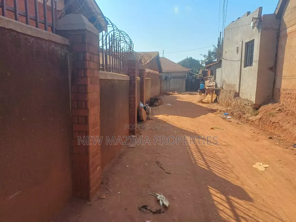 2bdrm House in Busabaala, Central Division for sale in Central Division