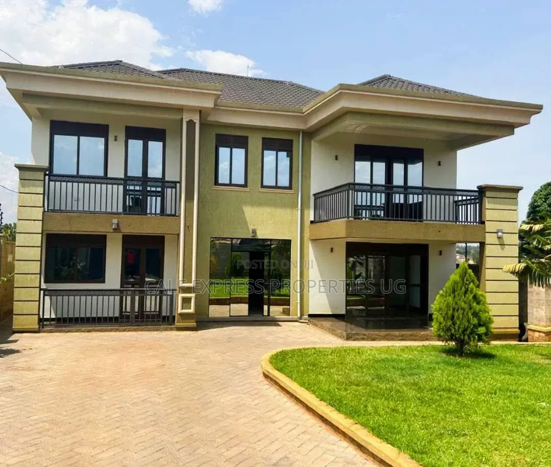 6bdrm Duplex in Nakawa Estate, Central Division for rent in Central Division