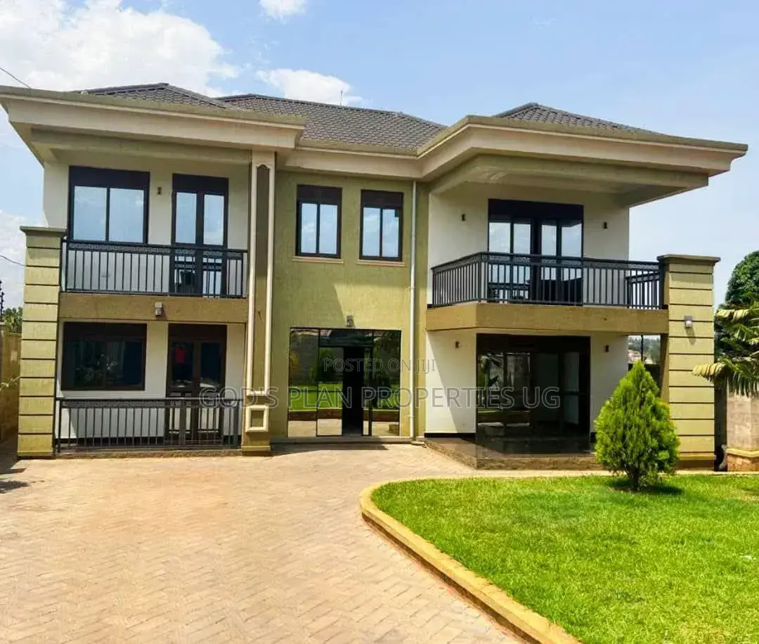 6bdrm Duplex in Nakawa Estate, Central Division for rent in Central Division